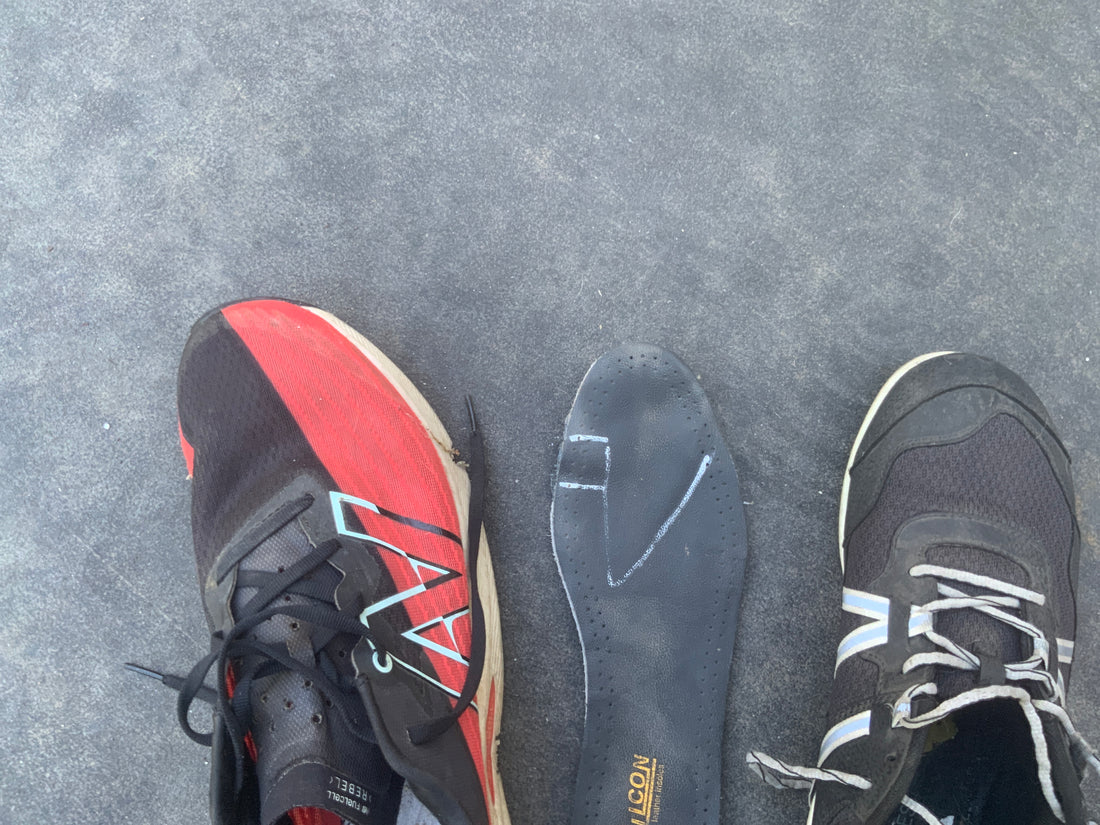 Double thick insole and natural movement